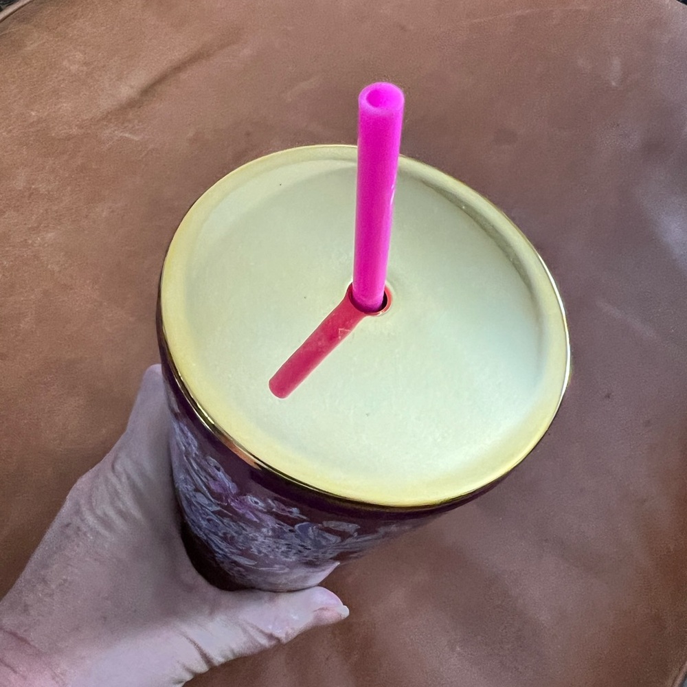 Lilly Pulitzer Tumble & Straw 24oz Amerena Cherry Tropical with a Twist EUC - Picture 3 of 4
